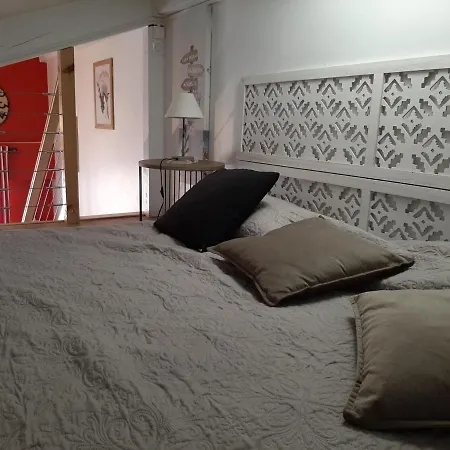 Duplex Cosy Avec Piscine Et Parking A - Fr-1-239-870