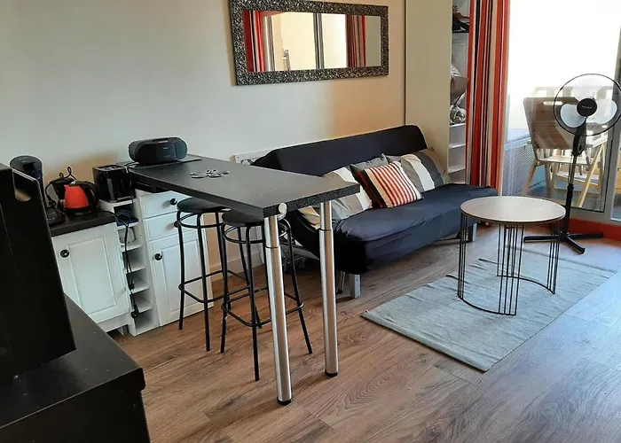 Duplex Cosy Avec Piscine Et Parking A - Fr-1-239-870 *